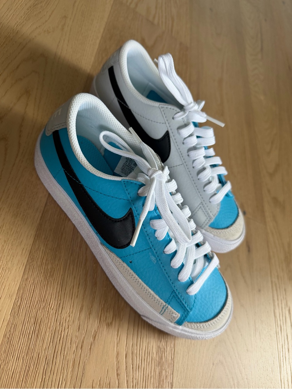 NEW without box boys’ size 5 (women 7) blazer low ‘77